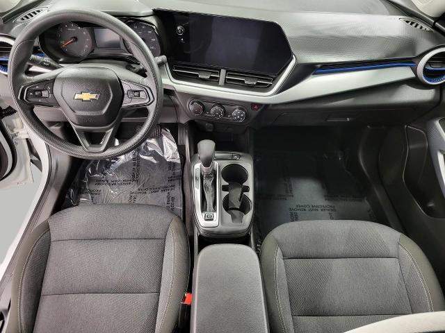 2024 Chevrolet Trax Vehicle Photo in NEENAH, WI 54956-2243