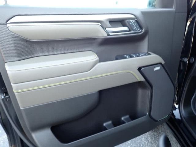 2024 Chevrolet Silverado 1500 Vehicle Photo in ZELIENOPLE, PA 16063-2910