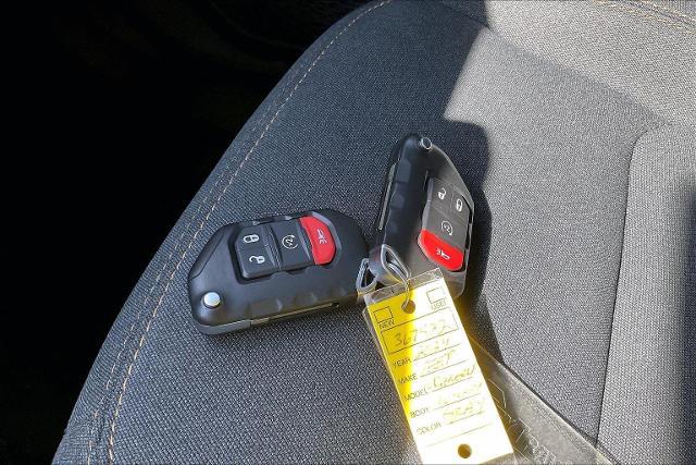 2024 Jeep Wrangler Vehicle Photo in INDEPENDENCE, MO 64055-1314