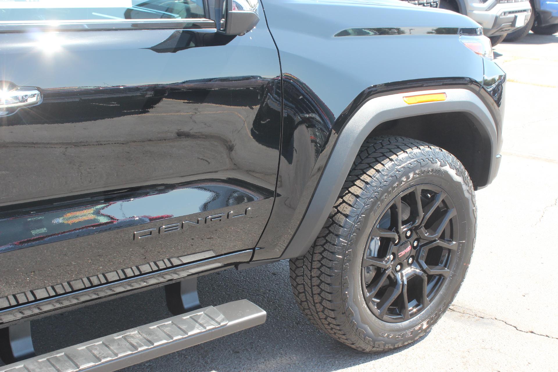 2026 GMC Canyon Vehicle Photo in AURORA, CO 80012-4011