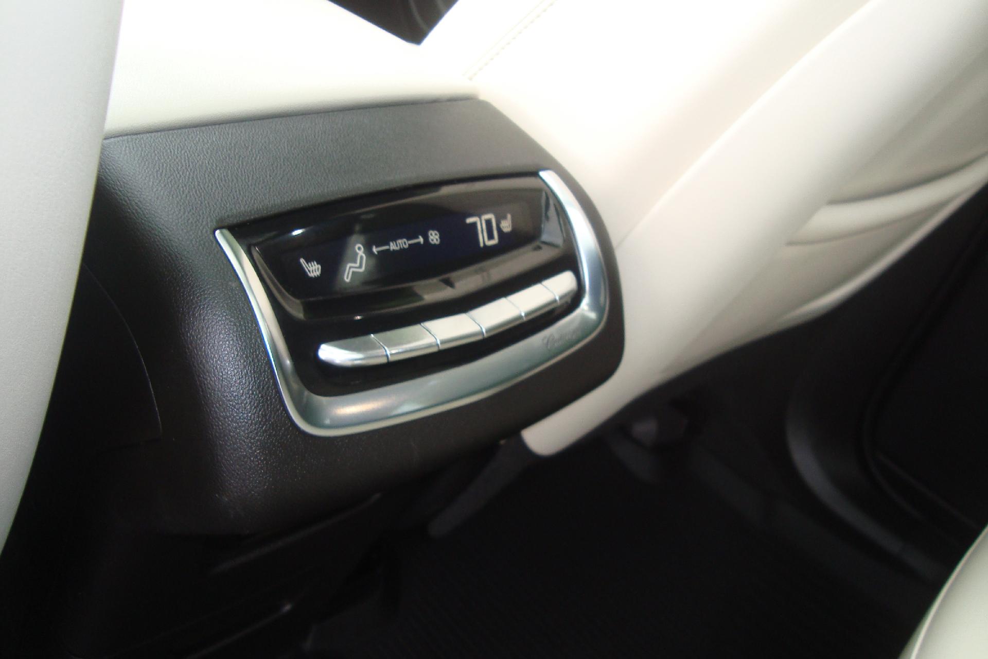 2023 Cadillac XT6 Vehicle Photo in PORTSMOUTH, NH 03801-4196