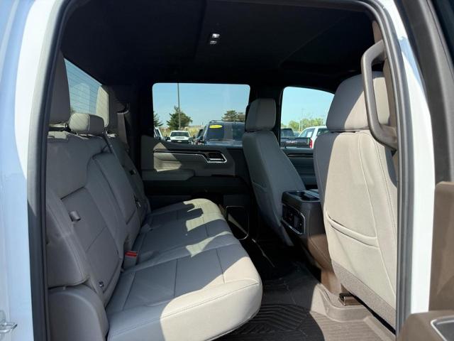 2024 Chevrolet Silverado 1500 Vehicle Photo in COLUMBIA, MO 65203-3903