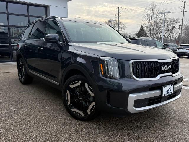 2025 Kia Telluride Vehicle Photo in Neenah, WI 54956