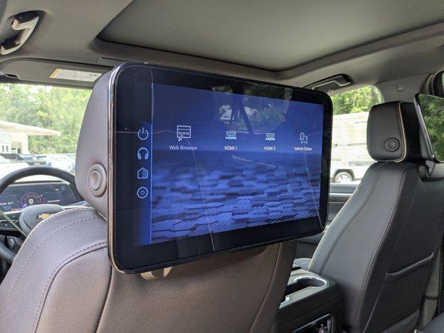 2025 Chevrolet Suburban Vehicle Photo in BRUNSWICK, GA 31525-1881