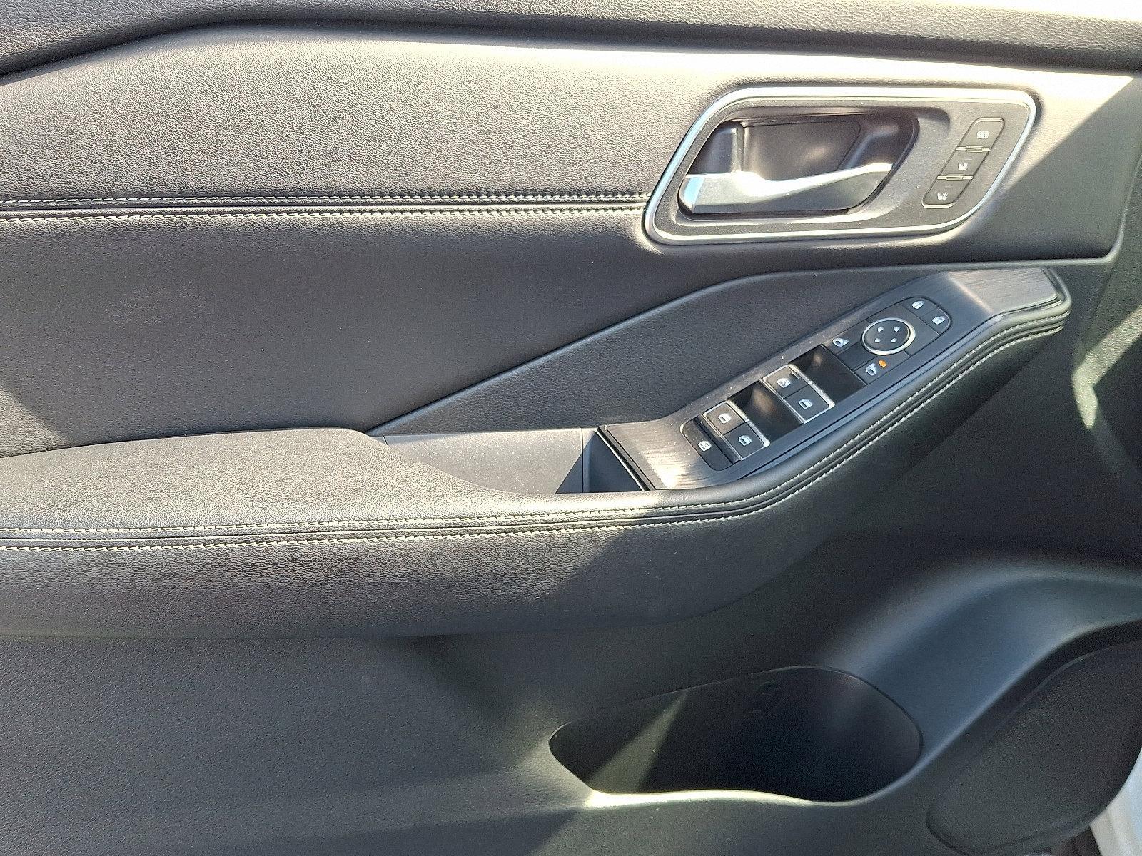 2024 Nissan Rogue Vehicle Photo in Mechanicsburg, PA 17050-2306
