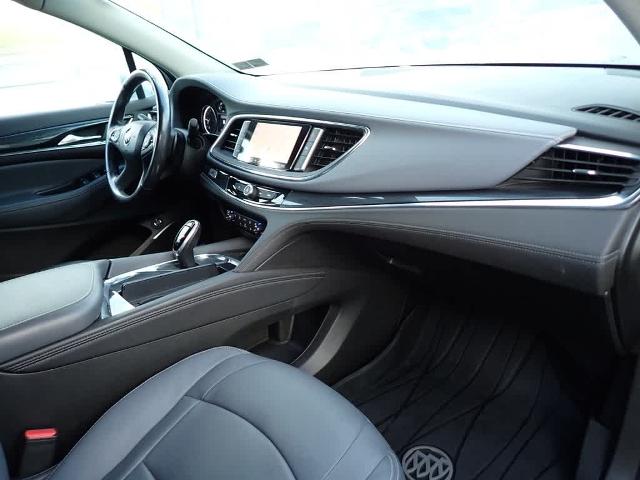 2020 Buick Enclave Vehicle Photo in ZELIENOPLE, PA 16063-2910