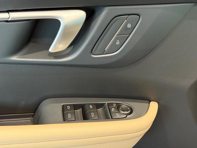 2026 Buick Enclave Vehicle Photo in COLUMBIA, MO 65203-3903