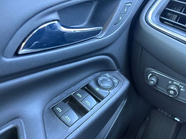 2022 Chevrolet Equinox Vehicle Photo in Savannah, GA 31419