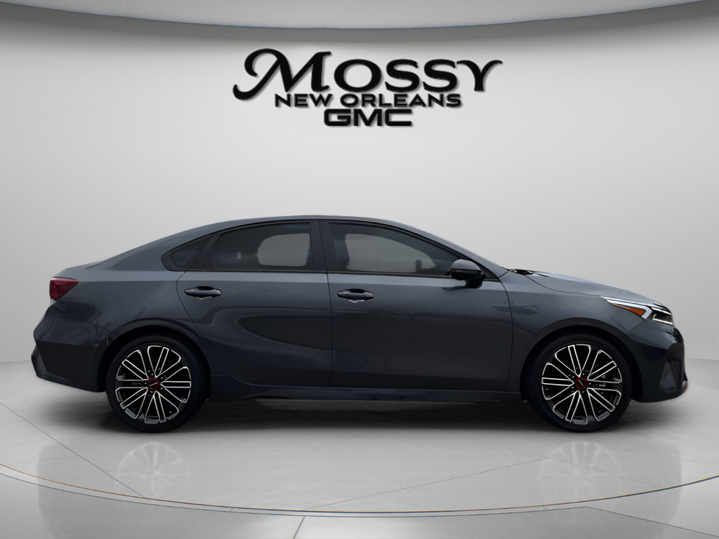 2023 Kia Forte GT - 3