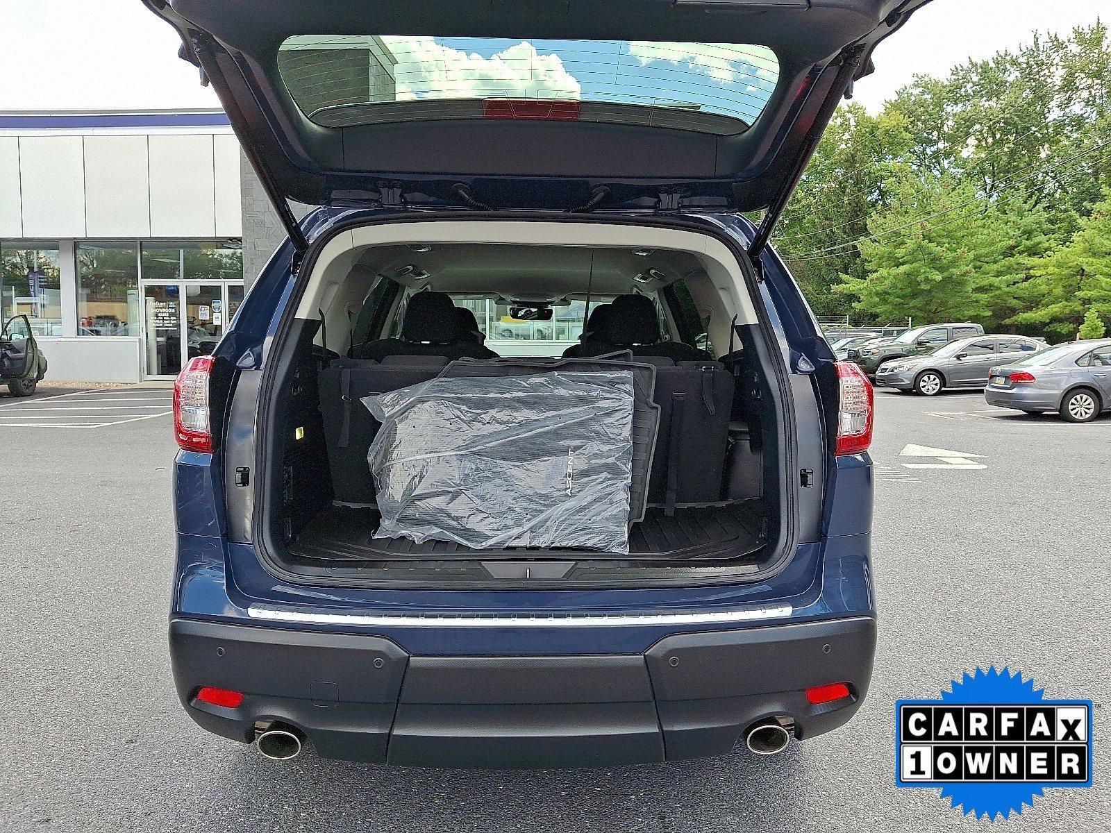2025 Subaru Ascent Vehicle Photo in Harrisburg, PA 17111