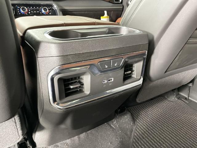 2025 GMC Sierra 1500 Vehicle Photo in GILBERT, AZ 85297-0402