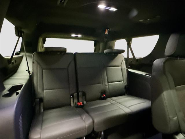 2026 Chevrolet Suburban Vehicle Photo in EVERETT, WA 98203-5662