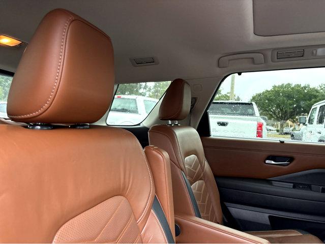 2022 Nissan Pathfinder Vehicle Photo in Savannah, GA 31419