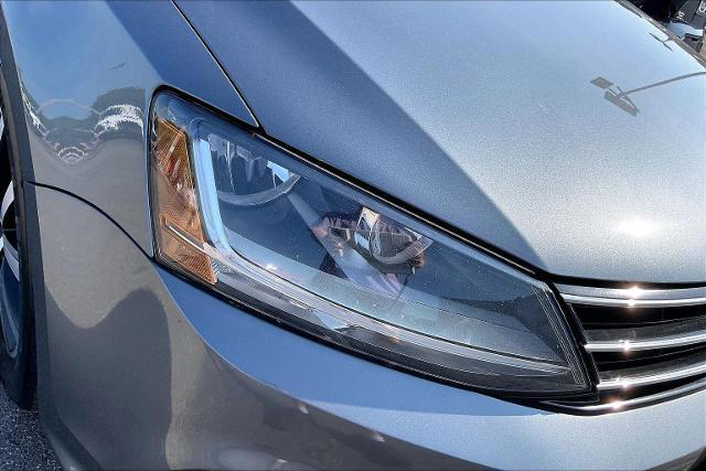 2017 Volkswagen Jetta Vehicle Photo in INDEPENDENCE, MO 64055-1314