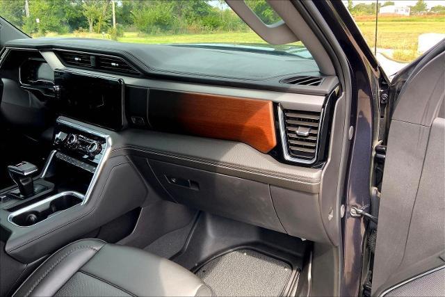 2024 GMC Sierra 1500 Vehicle Photo in TOPEKA, KS 66609-0000