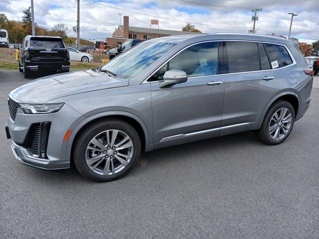 2025 Cadillac XT6 Vehicle Photo in LEOMINSTER, MA 01453-2952
