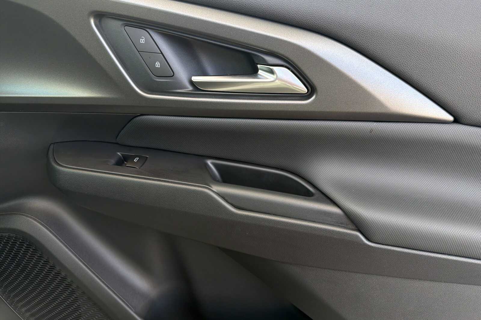 2026 Chevrolet Equinox EV 1LT - Photo 21