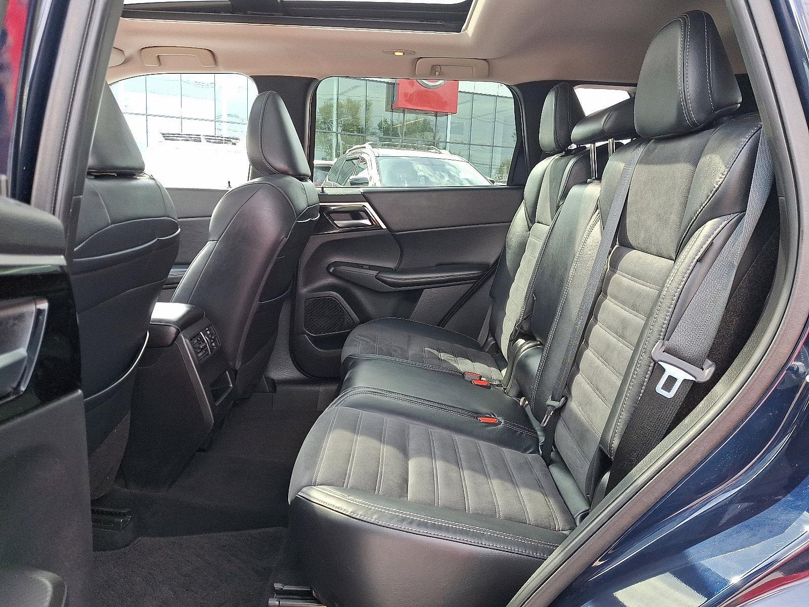 2022 Mitsubishi Outlander Vehicle Photo in Mechanicsburg, PA 17050-2306