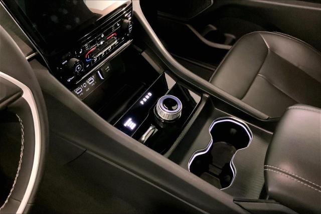 2024 Jeep Grand Cherokee Vehicle Photo in INDEPENDENCE, MO 64055-1314