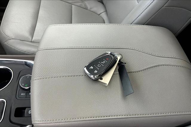 2020 Chevrolet Traverse Vehicle Photo in TOPEKA, KS 66609-0000