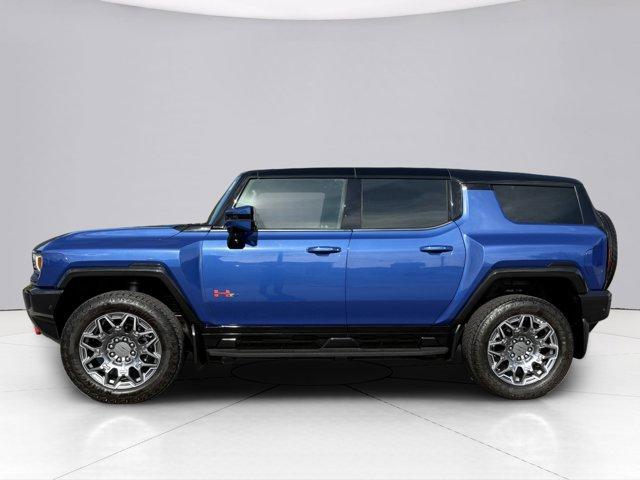 2024 GMC HUMMER EV SUV Vehicle Photo in LEOMINSTER, MA 01453-2952