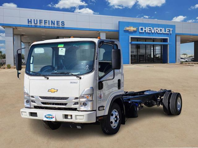 2024 Chevrolet 4500 HD LCF Diesel Vehicle Photo in LEWISVILLE, TX 75067