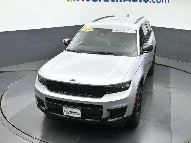 2024 Jeep Grand Cherokee L Vehicle Photo in Cedar Rapids, IA 52402