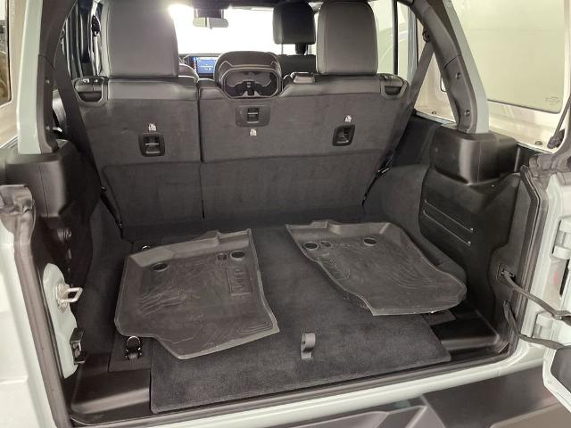 2024 Jeep Wrangler Vehicle Photo in GILBERT, AZ 85297-0402