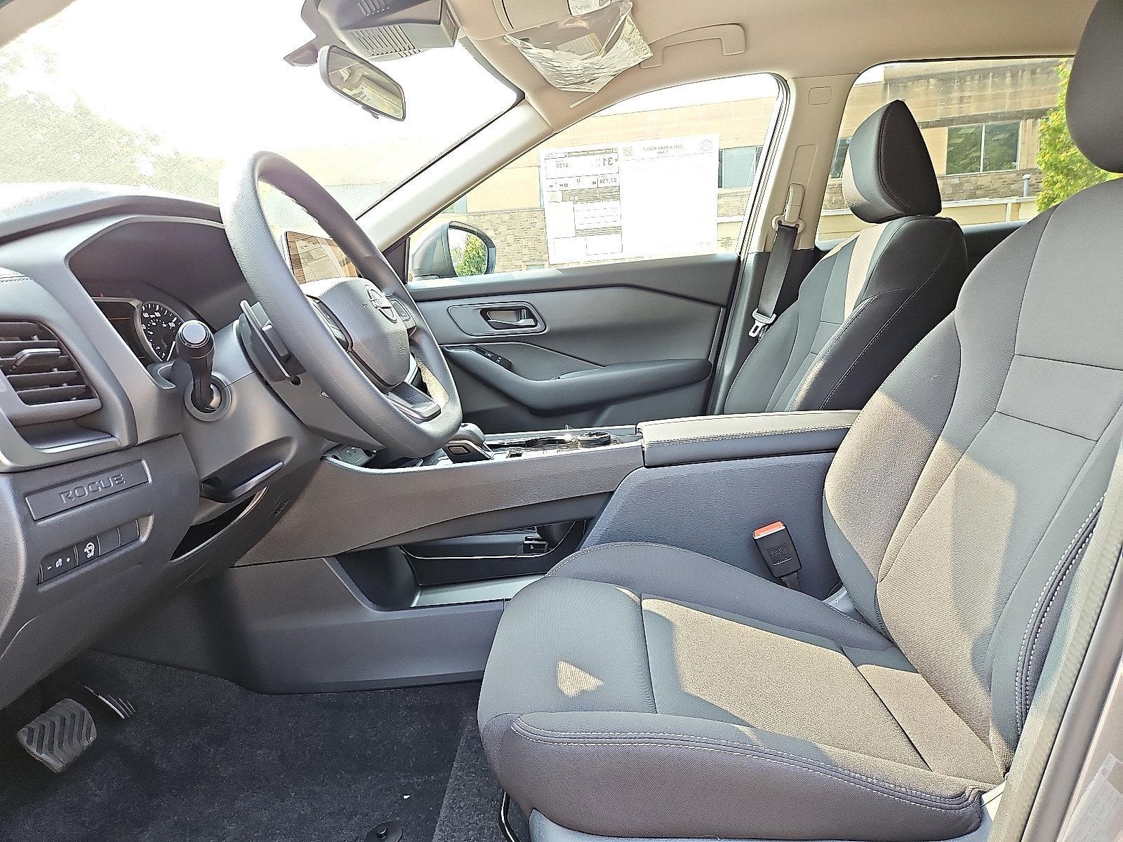2026 Nissan Rogue Vehicle Photo in Jenkintown, PA 19046