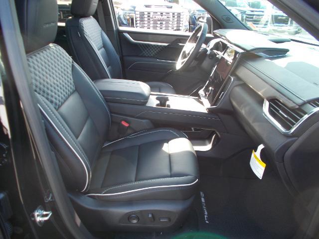 2026 GMC Acadia Vehicle Photo in LOWELL, MA 01852-4336