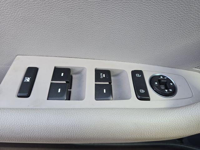 2016 Hyundai SONATA Vehicle Photo in Pleasant Hills, PA 15236