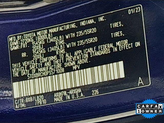 2023 Toyota Highlander Vehicle Photo in Puyallup, WA 98371