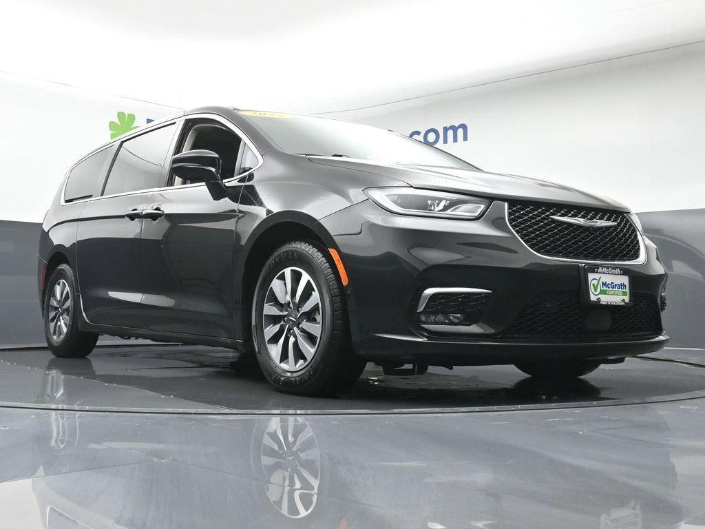 2022 Chrysler Pacifica Vehicle Photo in Cedar Rapids, IA 52402