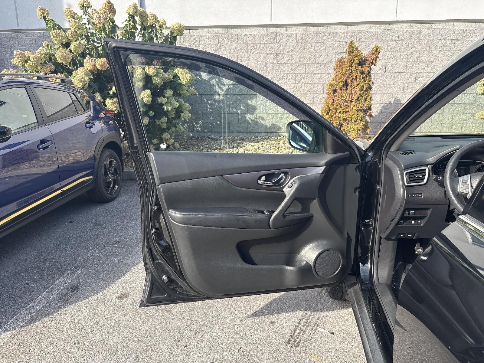 2016 Nissan Rogue Vehicle Photo in Mechanicsburg, PA 17050