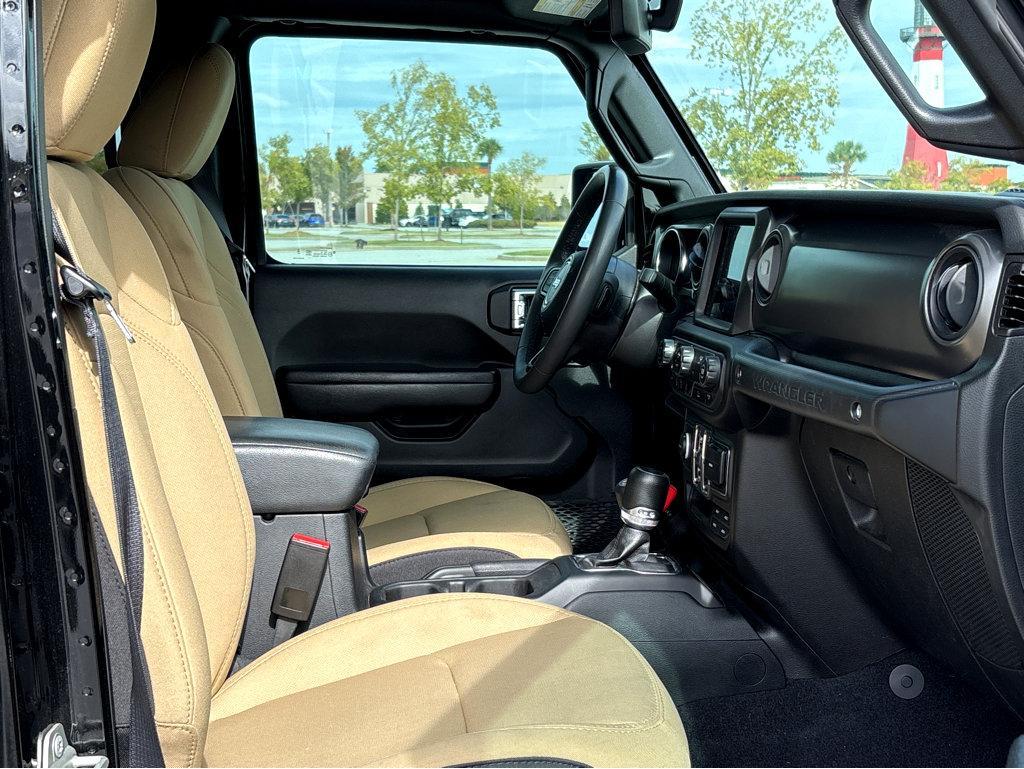 2023 Jeep Wrangler Vehicle Photo in POOLER, GA 31322-3252