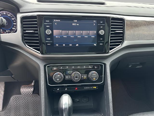 2018 Volkswagen Atlas Vehicle Photo in MANITOWOC, WI 54220-5838