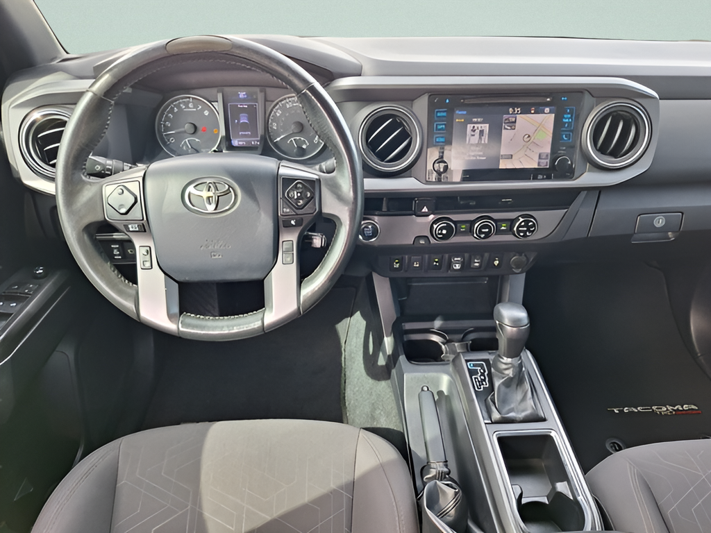 2018 Toyota Tacoma SR5 - 8