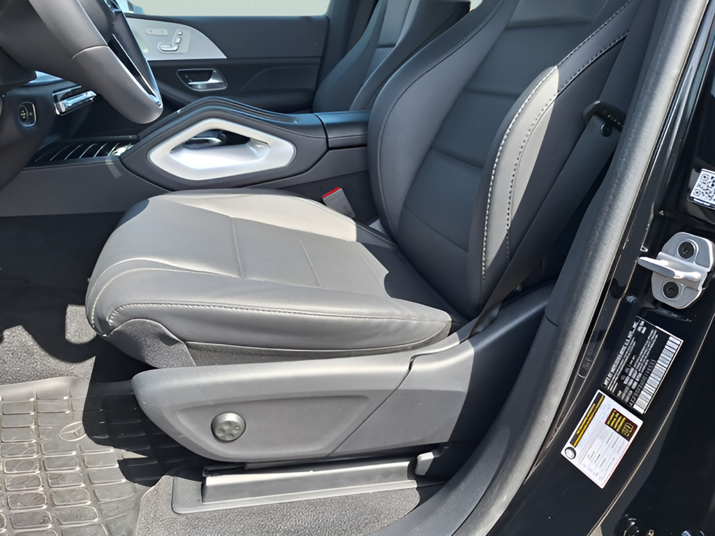 2024 Mercedes-Benz GLE photo 28 of 31