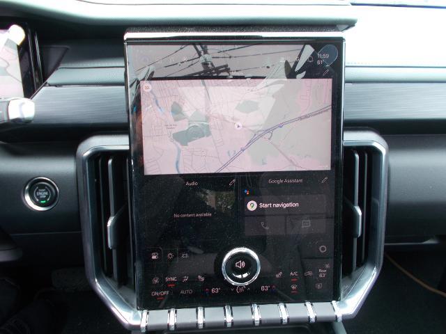 2025 GMC Acadia Vehicle Photo in LOWELL, MA 01852-4336