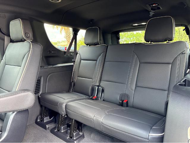 2025 Chevrolet Suburban Vehicle Photo in BEAUFORT, SC 29906-4218