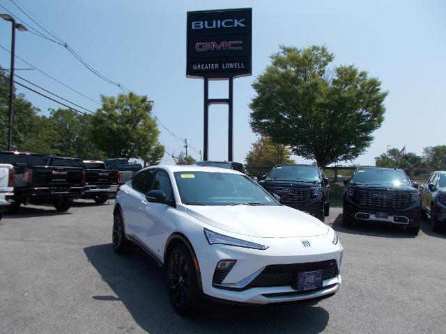2025 Buick Envista Vehicle Photo in LOWELL, MA 01852-4336