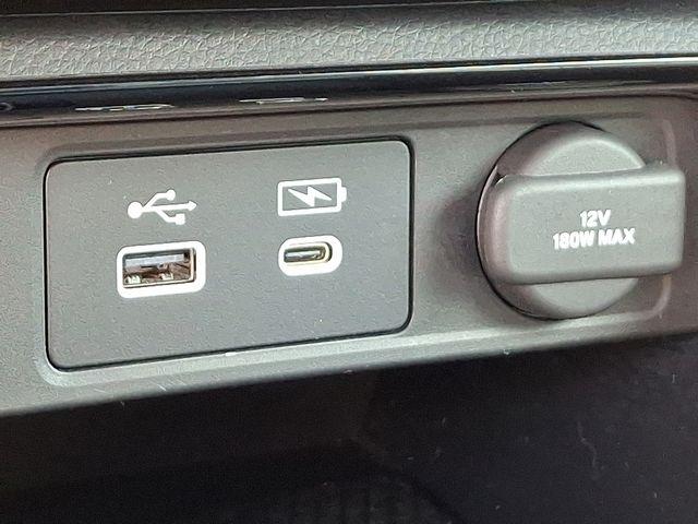 2024 Honda CR-V Vehicle Photo in DANBURY, CT 06810-5034