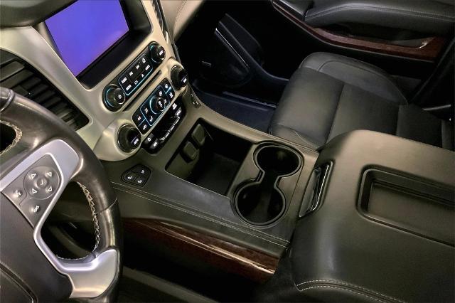 2020 GMC Yukon XL Vehicle Photo in Lees Summit, MO 64086