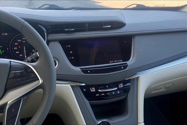 2022 Cadillac XT5 Vehicle Photo in KANSAS CITY, MO 64114-4545