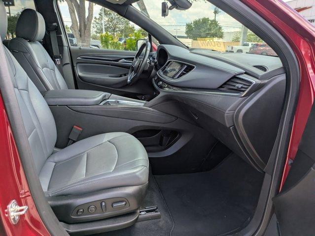 2024 Buick Enclave Vehicle Photo in SELMA, TX 78154-1459