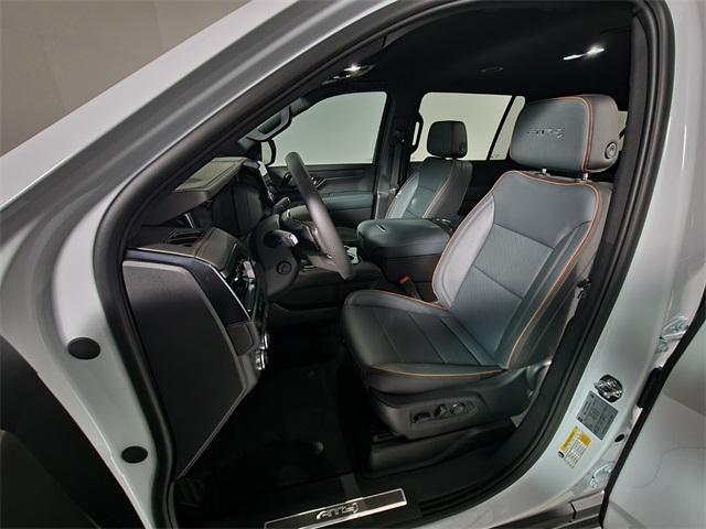 2025 GMC Yukon XL Vehicle Photo in PRESCOTT, AZ 86305-3700