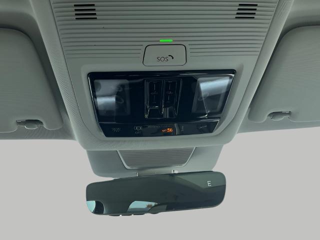 2025 Volkswagen Tiguan Vehicle Photo in Oshkosh, WI 54904