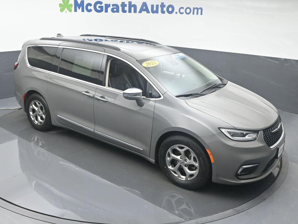 2022 Chrysler Pacifica Vehicle Photo in Cedar Rapids, IA 52402