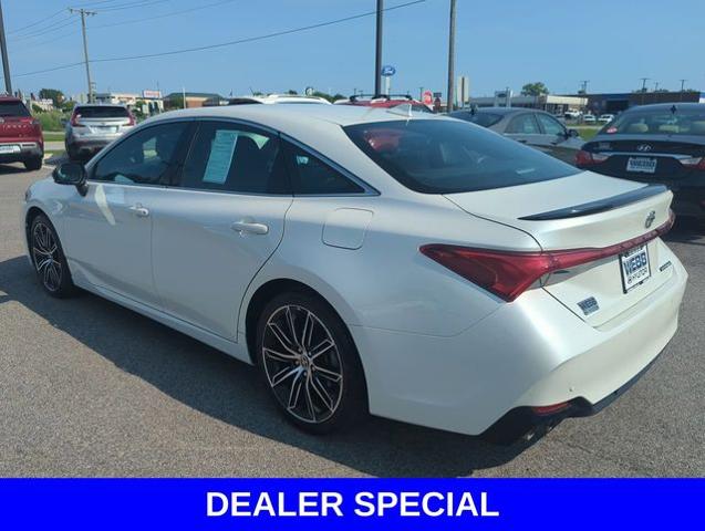 2022 Toyota Avalon Vehicle Photo in Merrillville, IN 46410