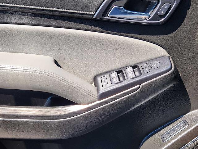 2019 Chevrolet Tahoe Vehicle Photo in DENTON, TX 76210-9321
